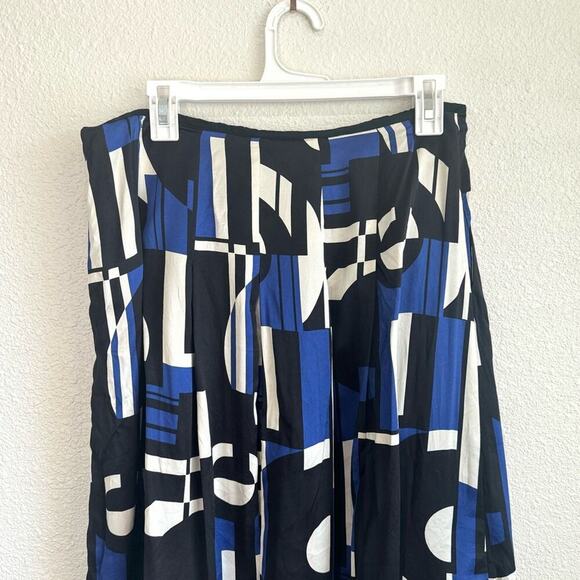 Lauren Ralph Lauren Women's 10 Skirt Navy Artsy Geometric Pattern Silk Blue - Picture 2 of 11
